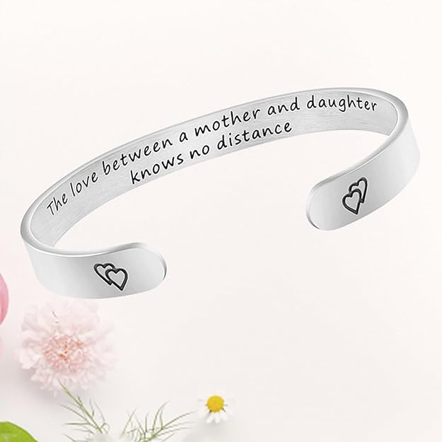 Daughter Bracelet From Mom/Mother W/ Engraved Message & Card